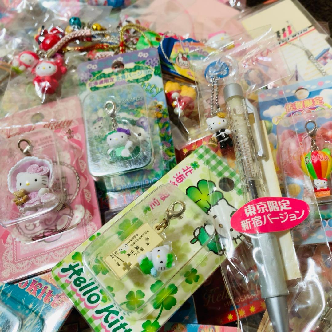 ヒ*マ様 ご当地キティ　60個　根付　ロリータ/新宿キティ 栃木いちごペン等　レ