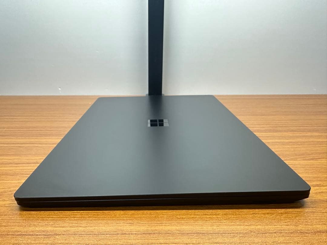 8.Surface Laptop 4 Ryzen 7 16Gb タッチパネル