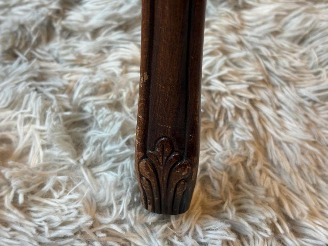 希少　猫脚　クラシック　アンティークチェア　木彫り　レッドボタンダウン　SZ