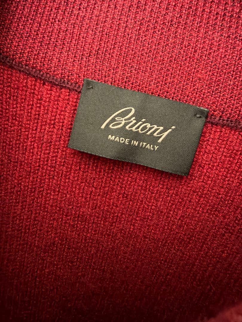 にこにこセレクト新品同様！Brioni カシミヤジッパー付きセーター
