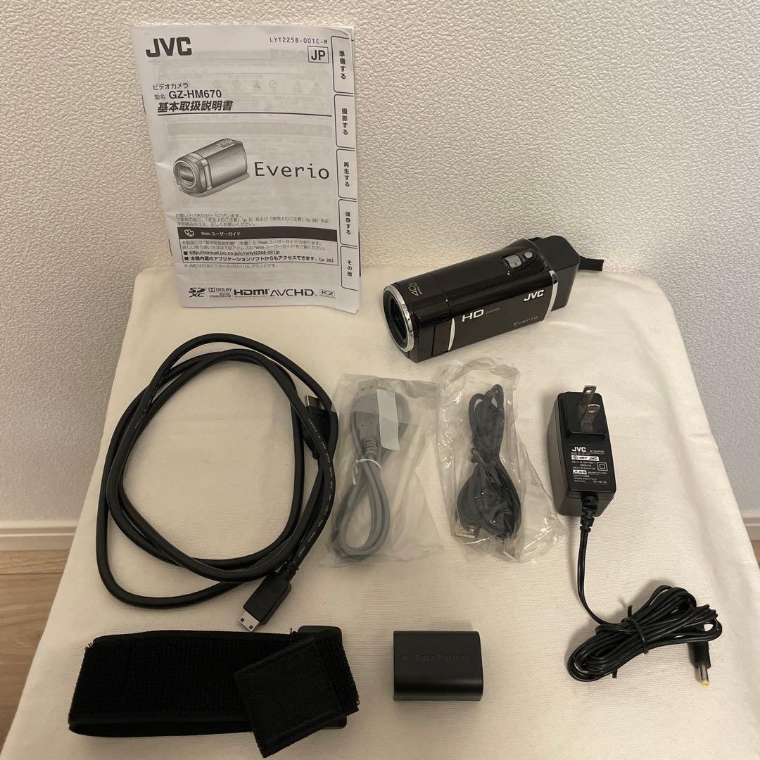 ビクター JVC　エブリオEverioビデオカメラ　GZ-HM670-T ￼