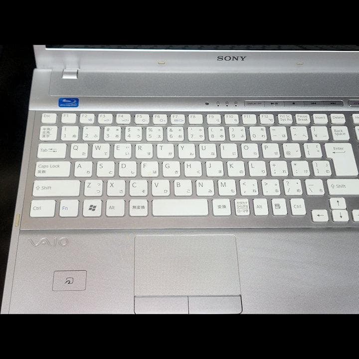 SONY VAIO VPCF118FJ/W ホワイト i5/4GB/500GB