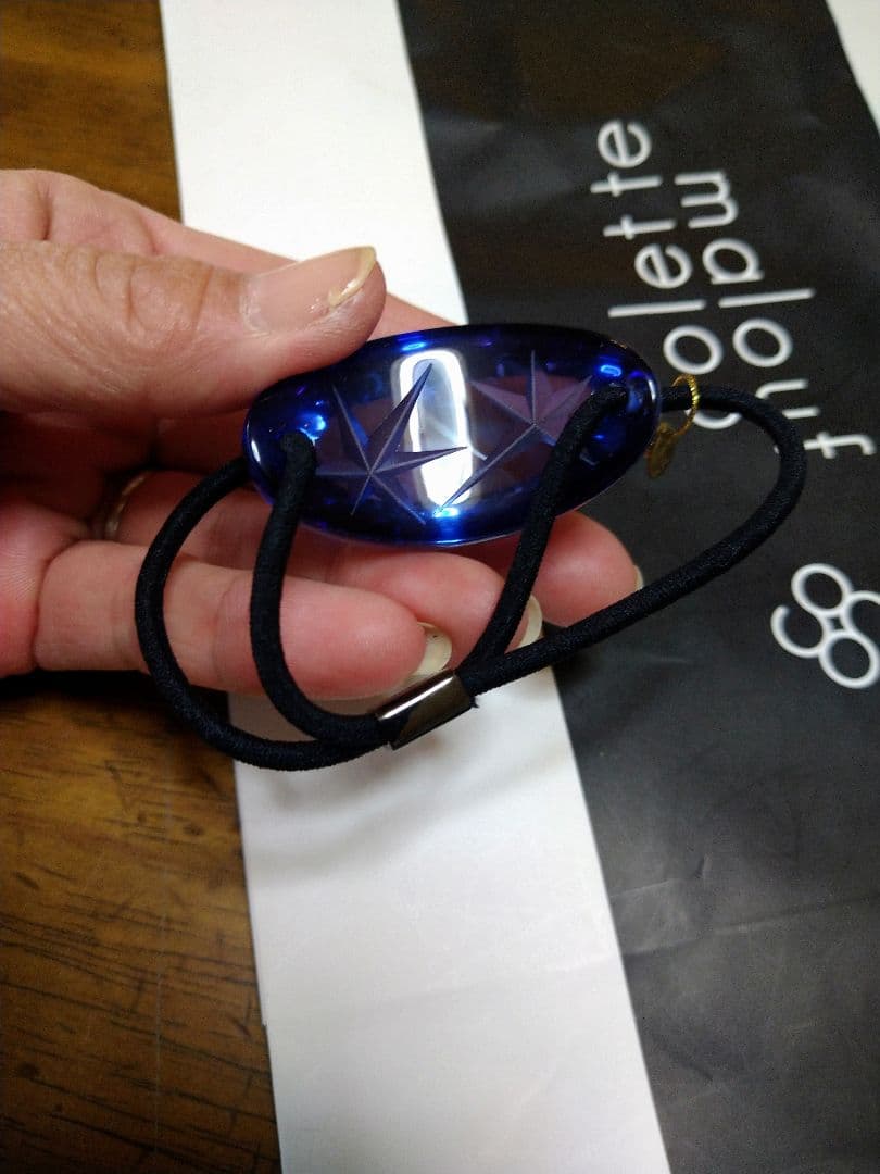 コレットマルーフ　スターオーバル型青紫色ヘアゴム