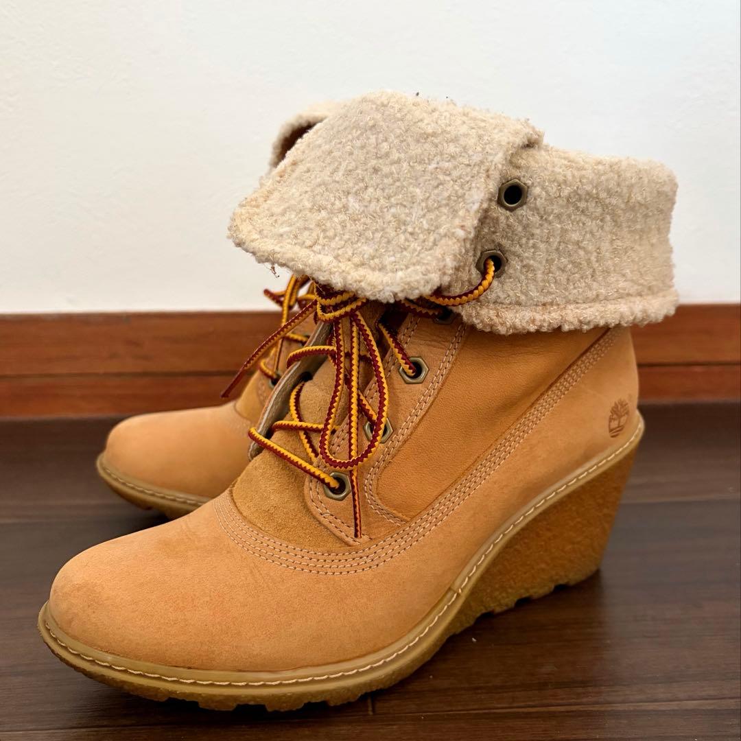 Timberland ヒール　ショートブーツ　ボア　ティンバーランド　ベージュ