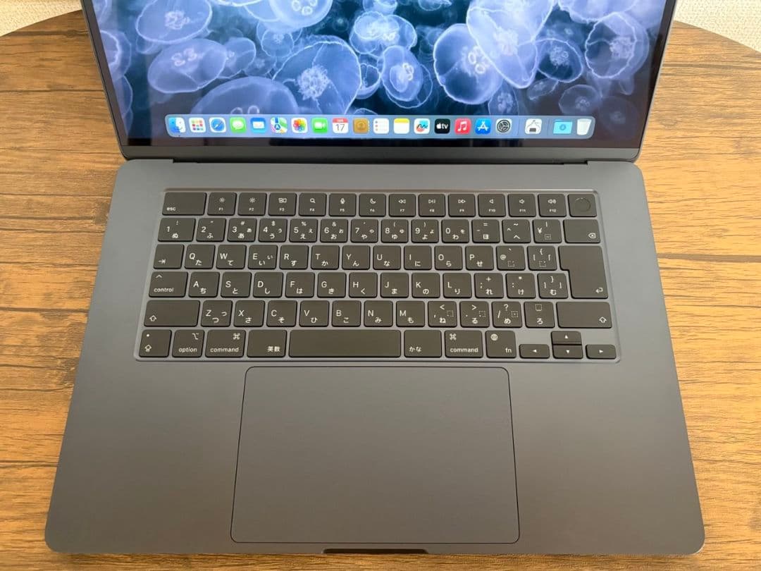 MacBook Air M3 メモリ8GB/SSD256GB 15インチ