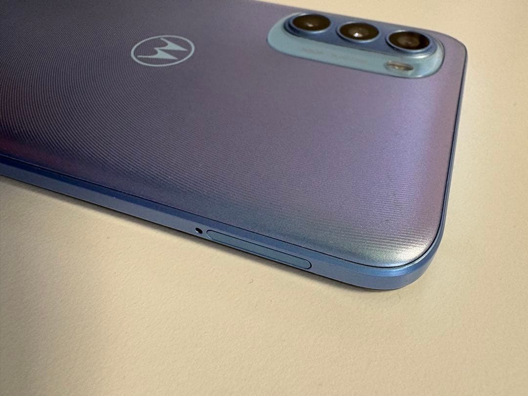 スマートフォン本体 Motog31 128GB