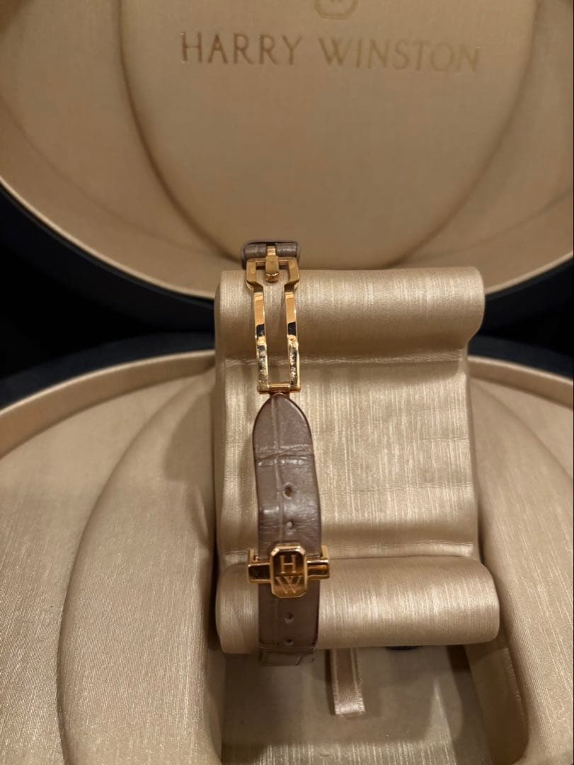 HARRY WINSTON ダイヤモンド装飾 腕時計