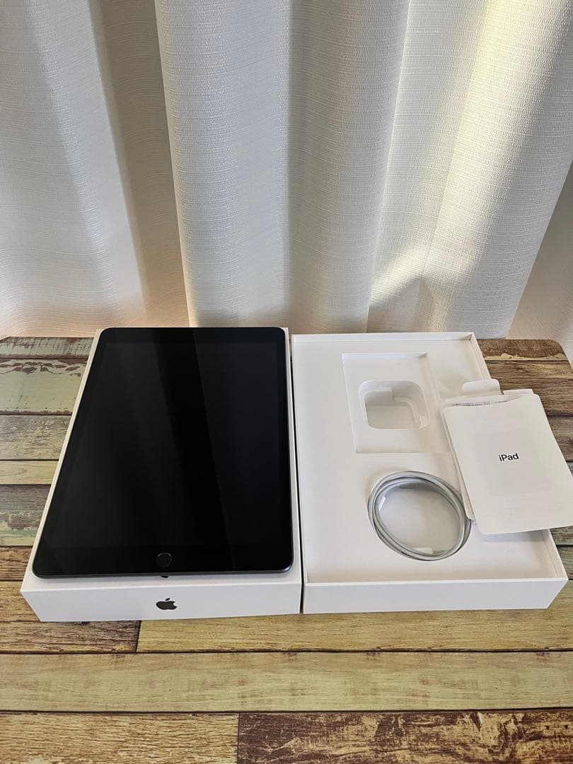 Apple iPad (第7世代) MW742J/A 32GB スペースグレイ