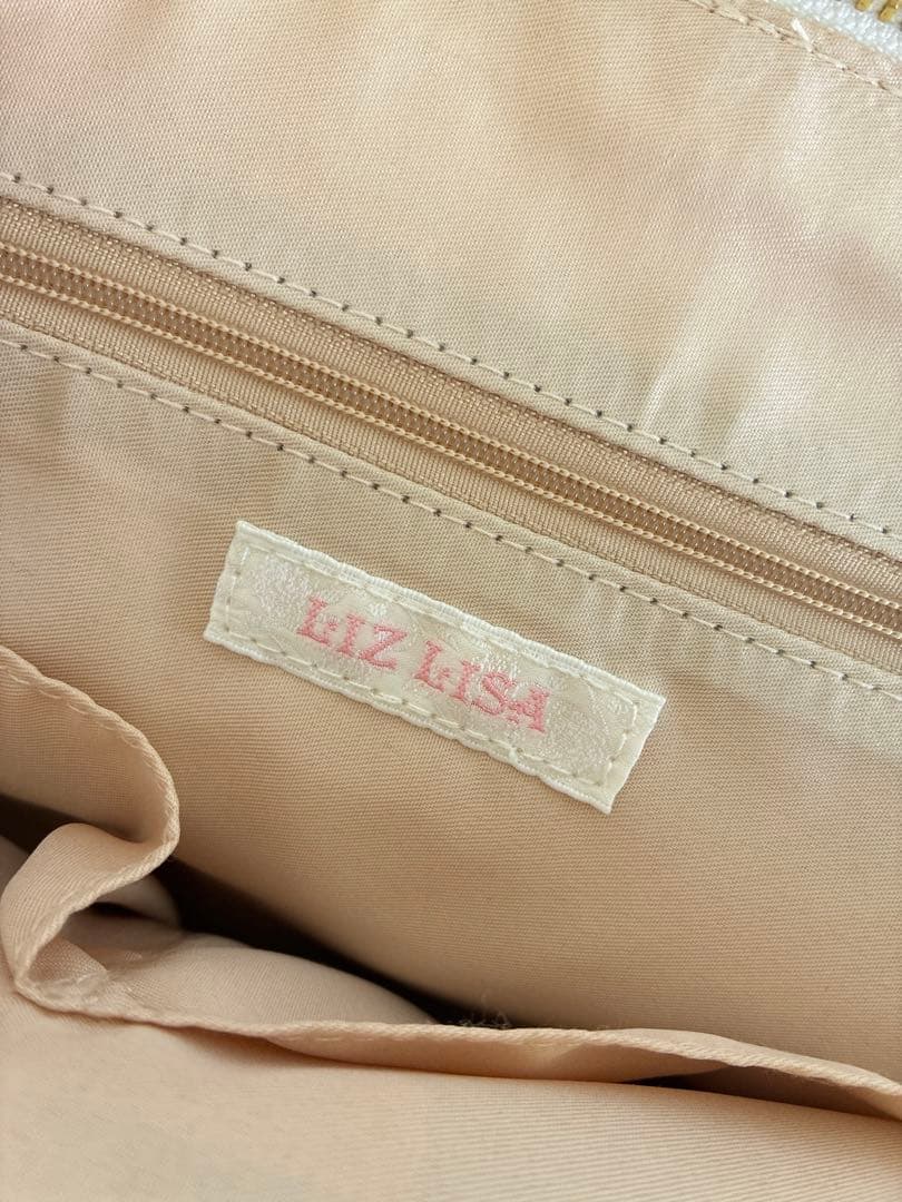 LIZLISA ビジューキルティングハンドバッグ ホワイト