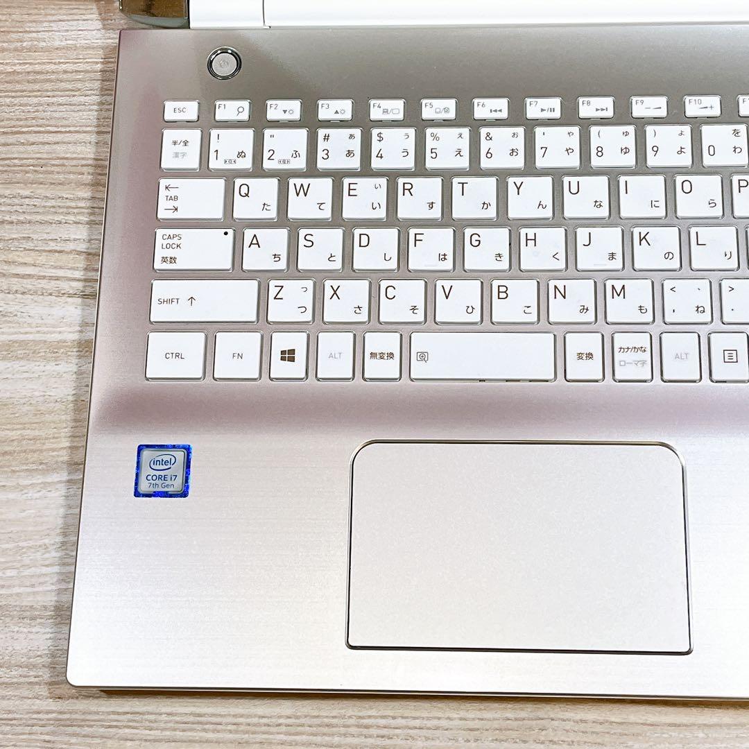 【美品】東芝ノートパソコン✨Corei7✨すぐ使える設定済み✨カメラ付き✨大容量