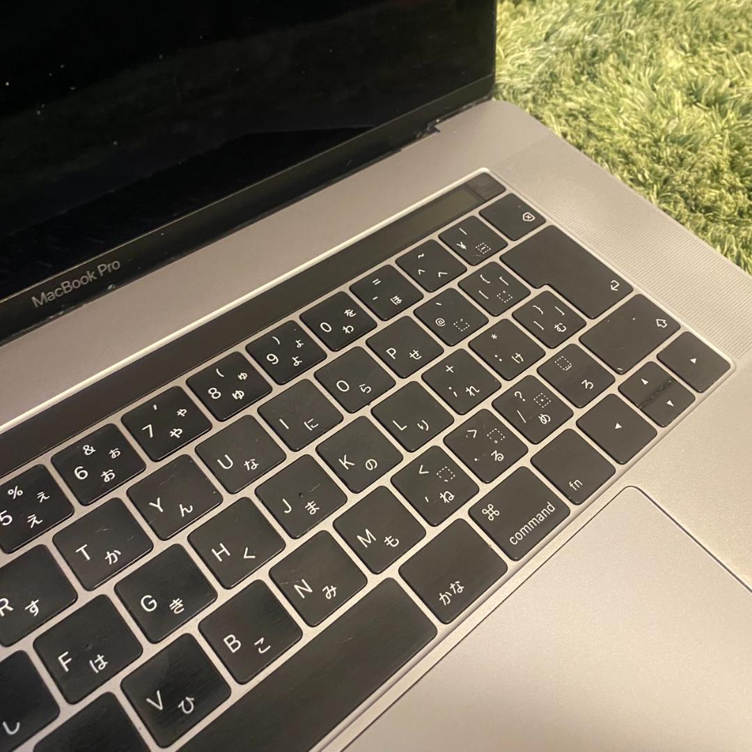 元値30万超 大幅値下げ│MacBookPro15インチ 2019 ※美品傷あり