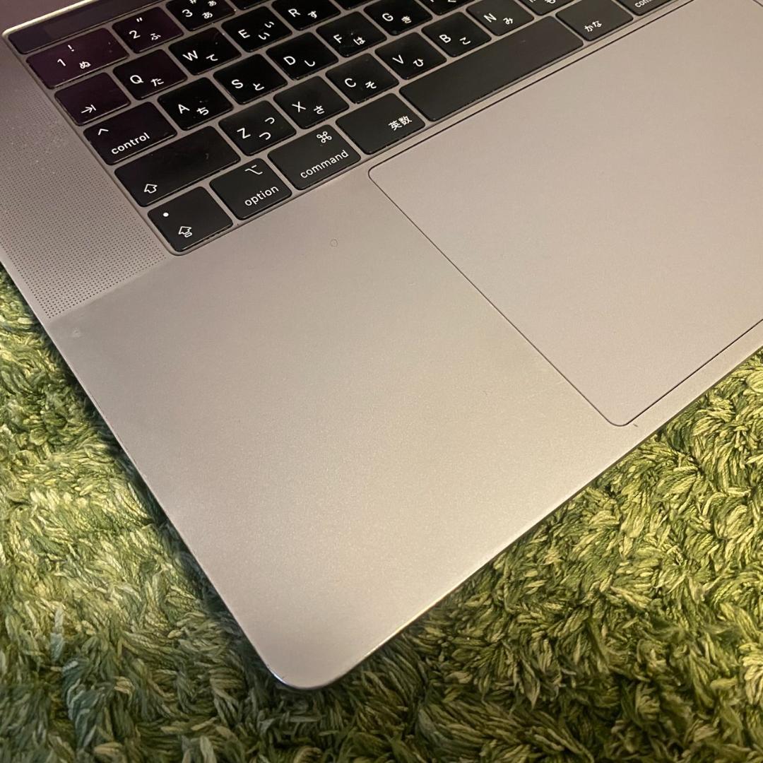 元値30万超 大幅値下げ│MacBookPro15インチ 2019 ※美品傷あり