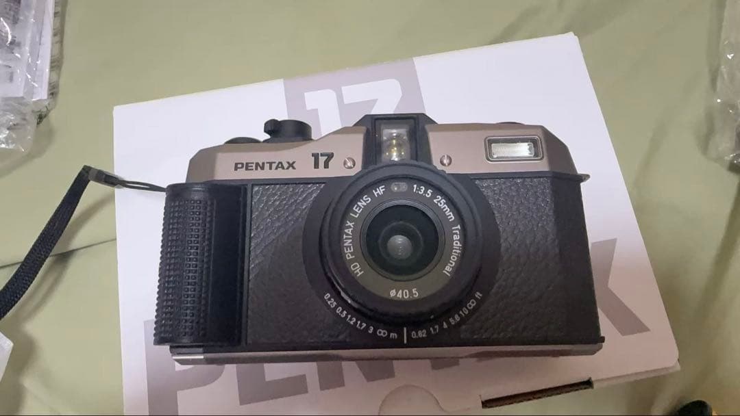 PENTAX 17 フィルムカメラ 元箱付き