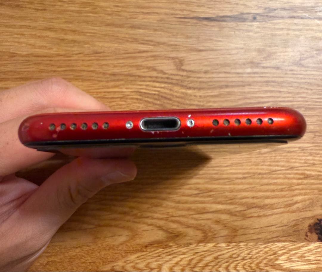 apple iPhone 8 レッド64G