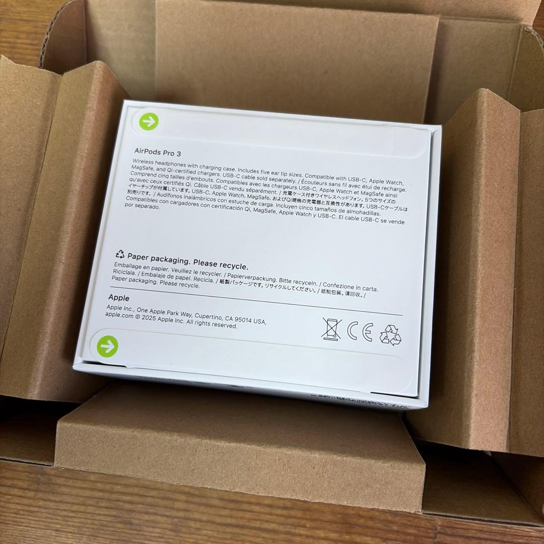 新品　Airpods pro 3 apple 最新　エアポッズプロ　3
