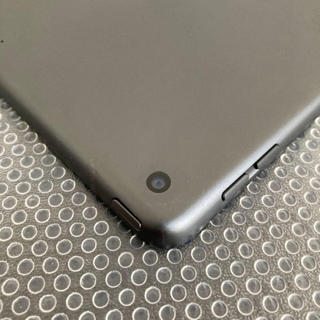 3265【早い者勝ち】iPad7 第7世代 32GB WIFIモデル☆