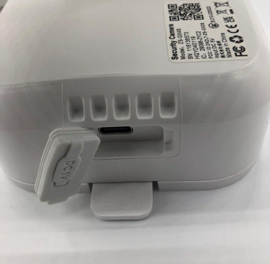 新品 防犯カメラ ZX－GX4S　SDカード付128GB　ソーラー充電