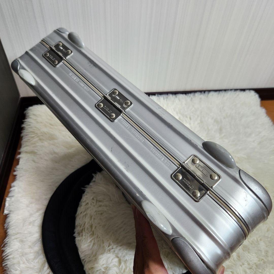 美品 RIMOWA アタッシュケース 17L アルミ シルバー 9001200