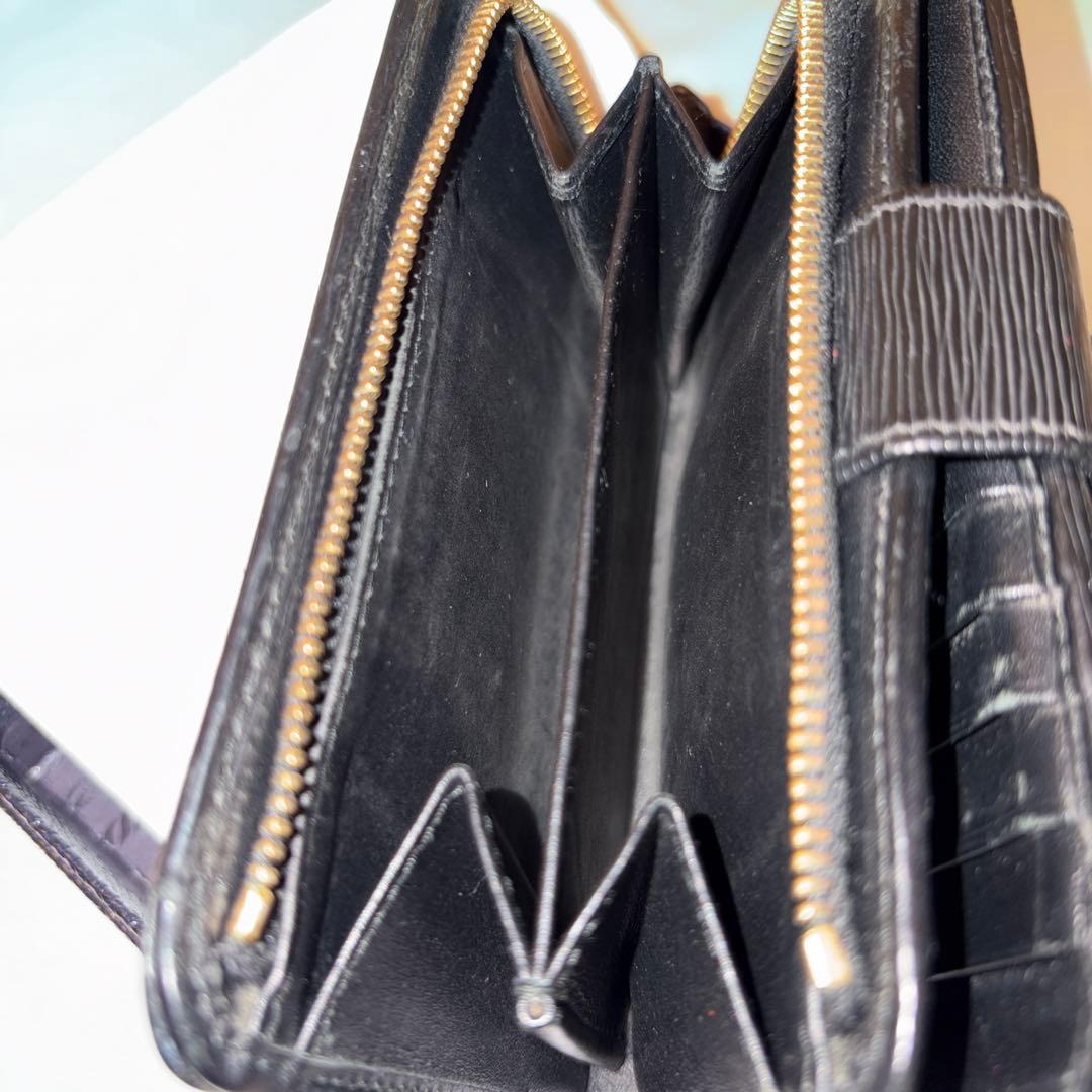 PRADA 二つ折り財布　1M1225