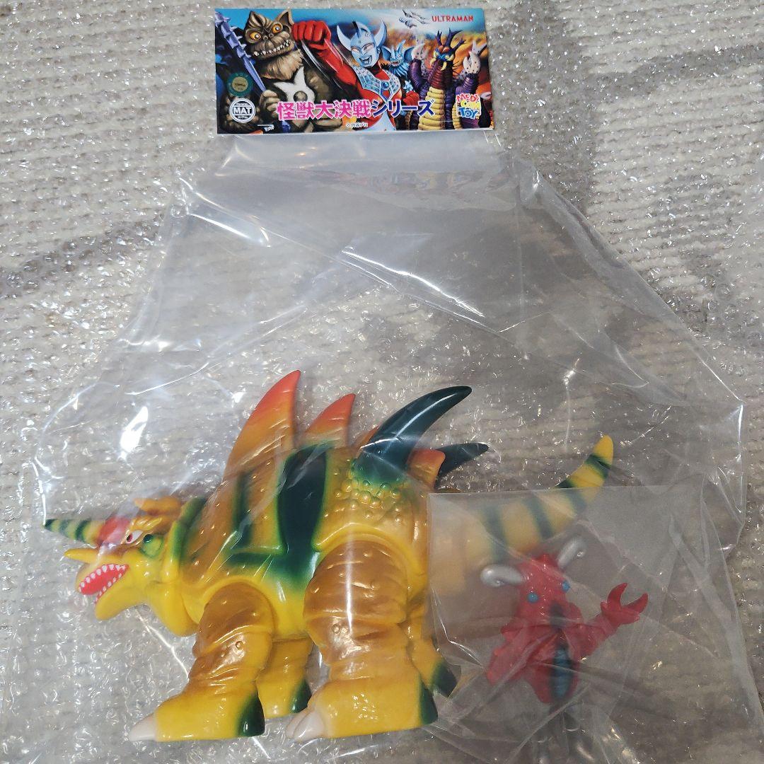 MATシリーズ ザイゴン+ミニアンチラ星人　メディコムトイ