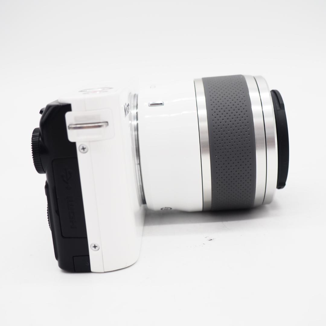 Nikon ミラーレス一眼 Nikon 1 J2 ミラーレス一眼 ホワイト