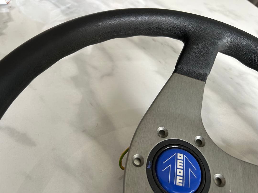 MOMOのステアリング