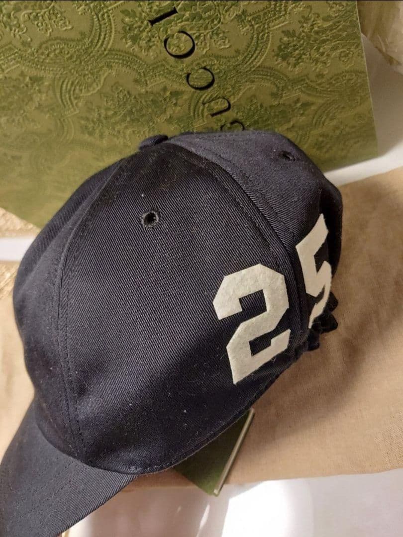 ②【新品未使用】グッチ　レター　ロゴ　ベースボール　キャップ　黒　ブラック