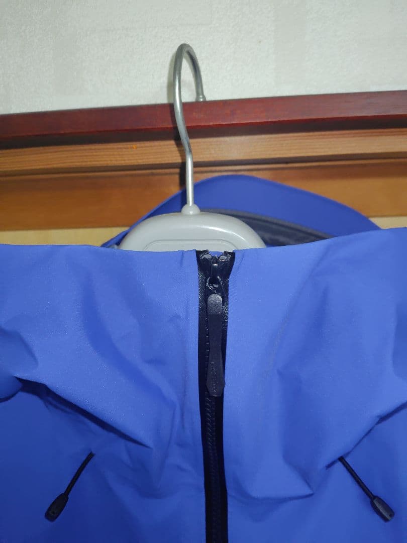 ARC'TERYX アルファSV 2024 ALPHASV Sサイズ