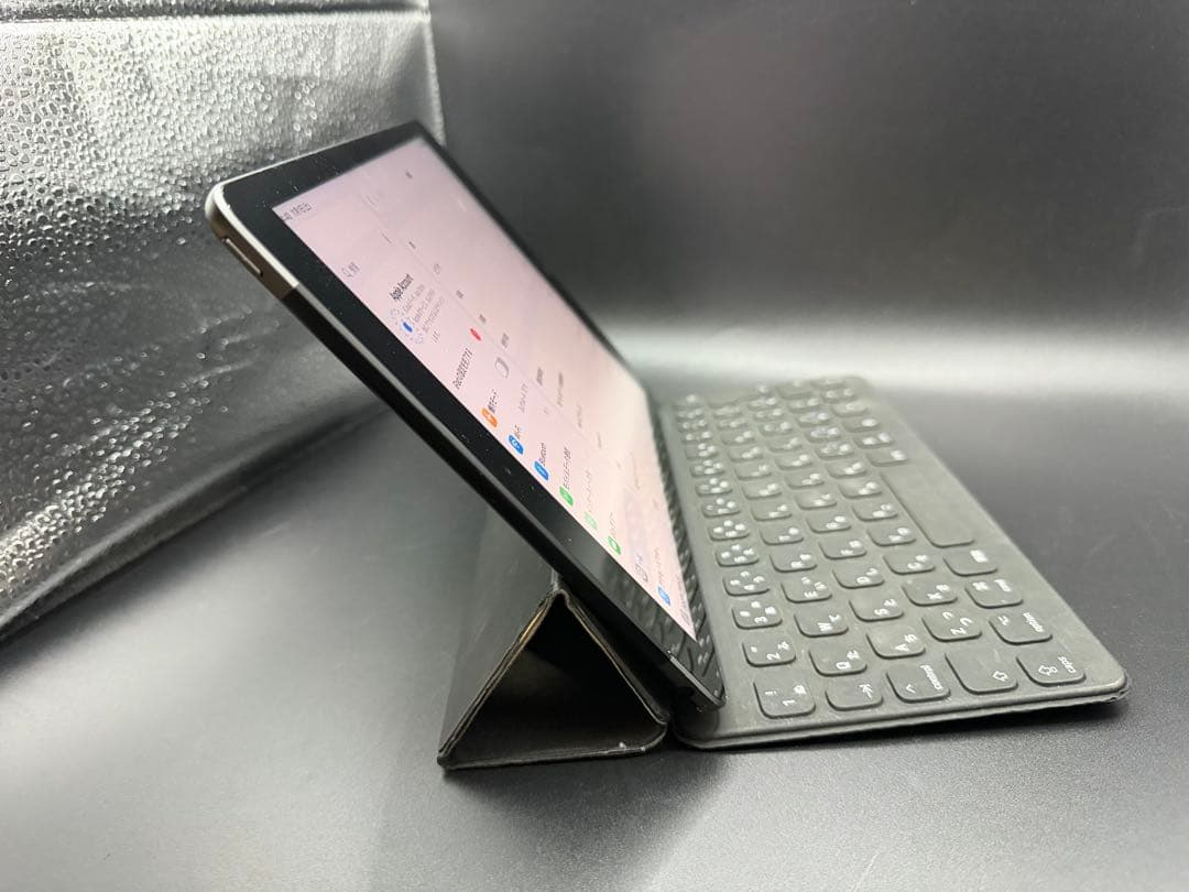 91%256GBSIMフリーipad第9世代お絵かきアップル純正キーボードペン
