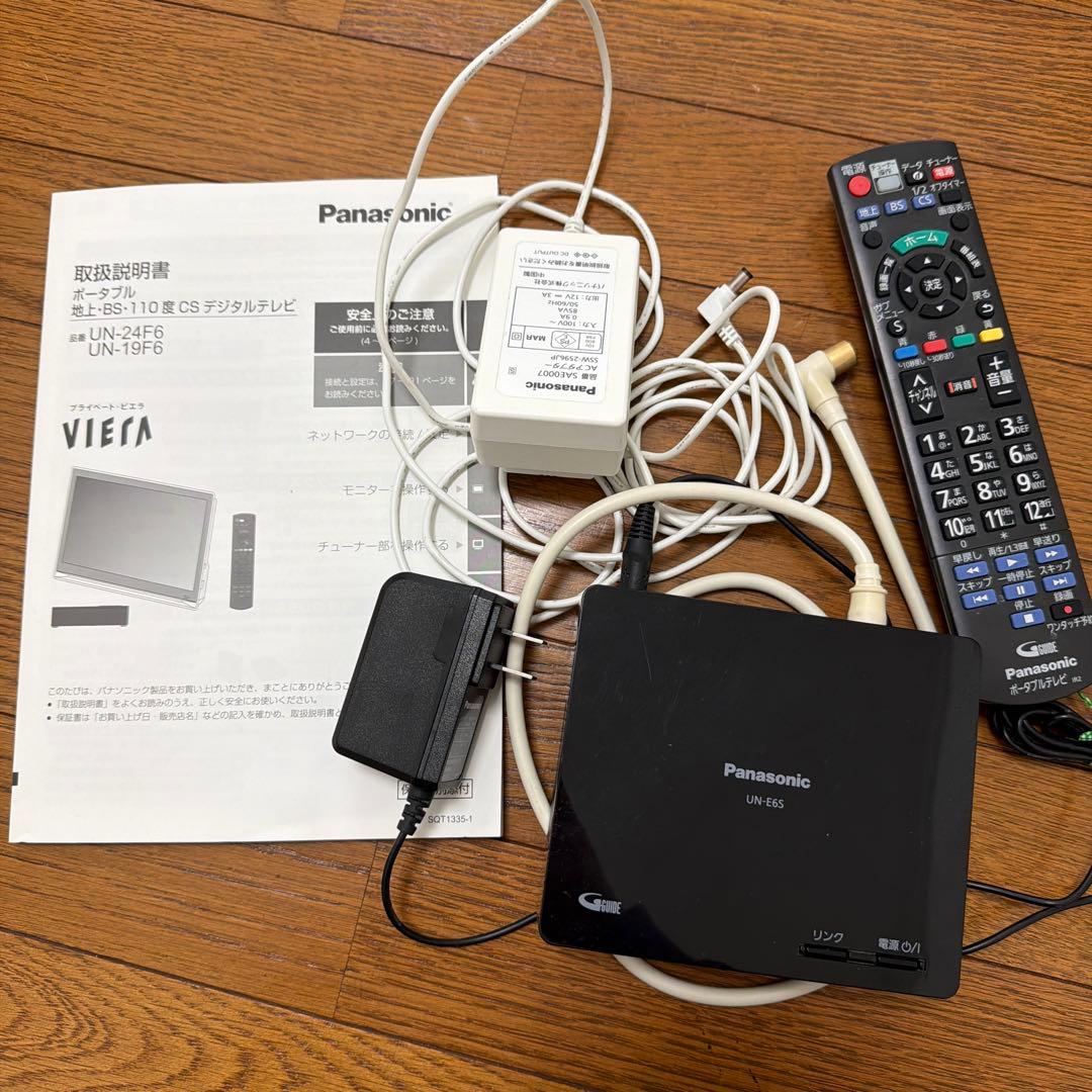 Panasonic パナソニック テレビ VIERA UN-19F6