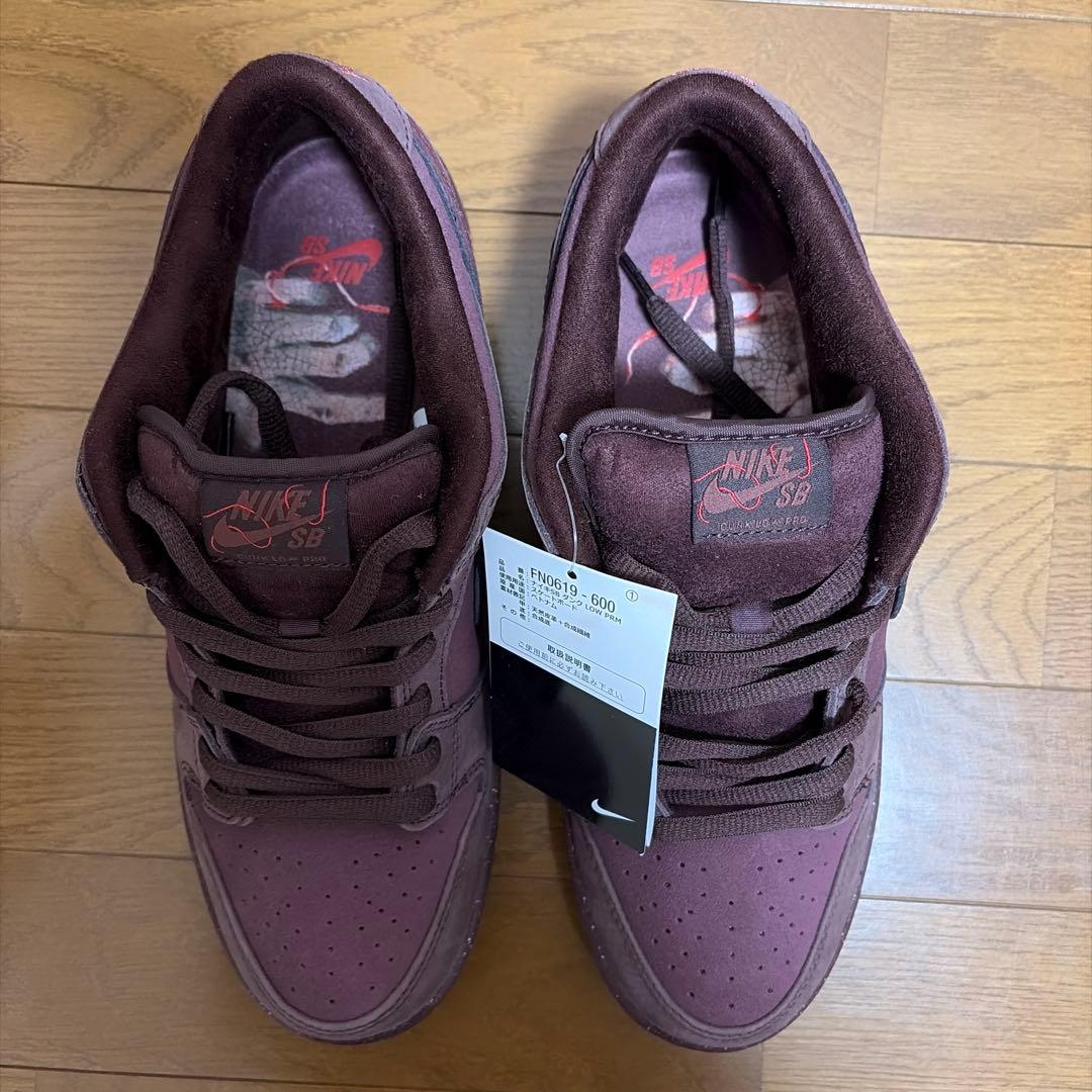 靴 NIKE SB DunkLow Pro PRM City of Love27.5