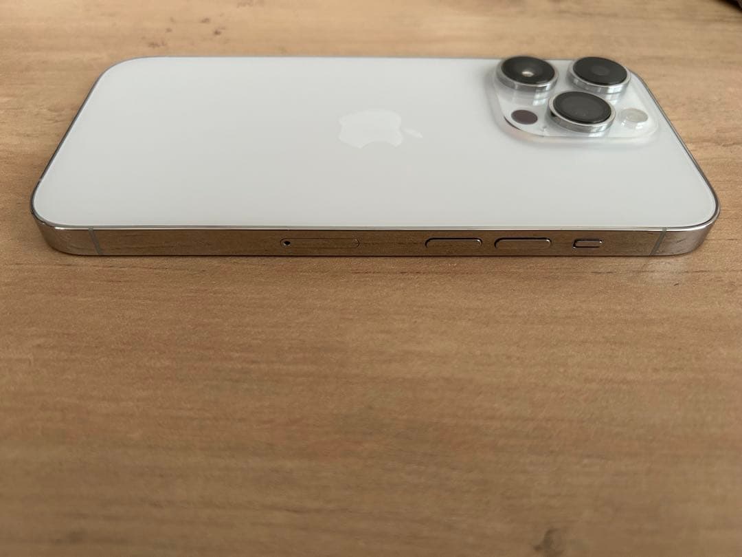 Apple iPhone 14 Pro 128GB 本体