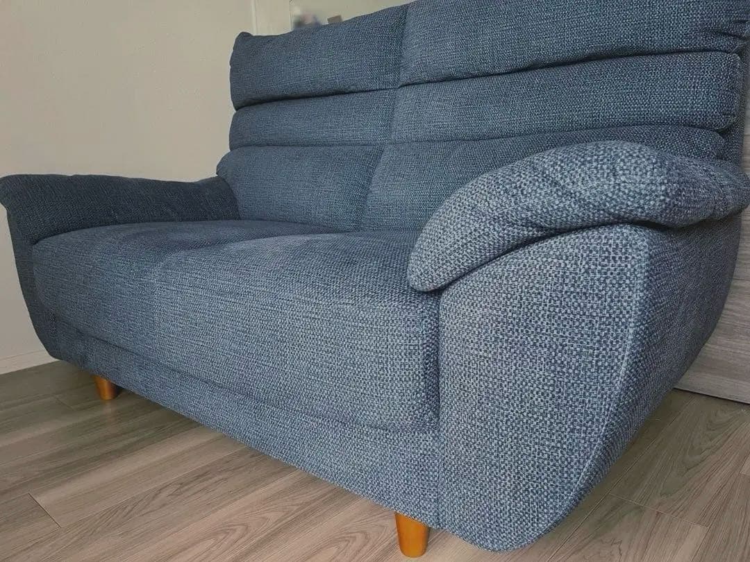 東京インテリア　二人掛けソファ