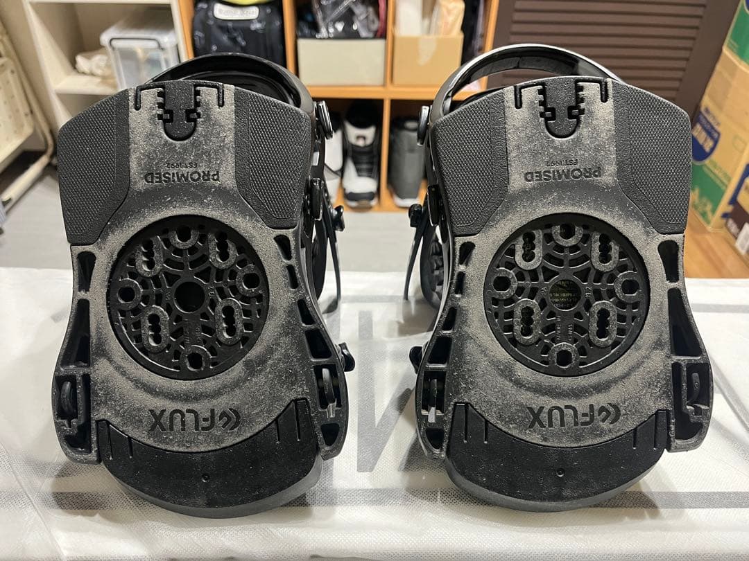 22-23 FLUX DS M size ハイバックローテーション5穴