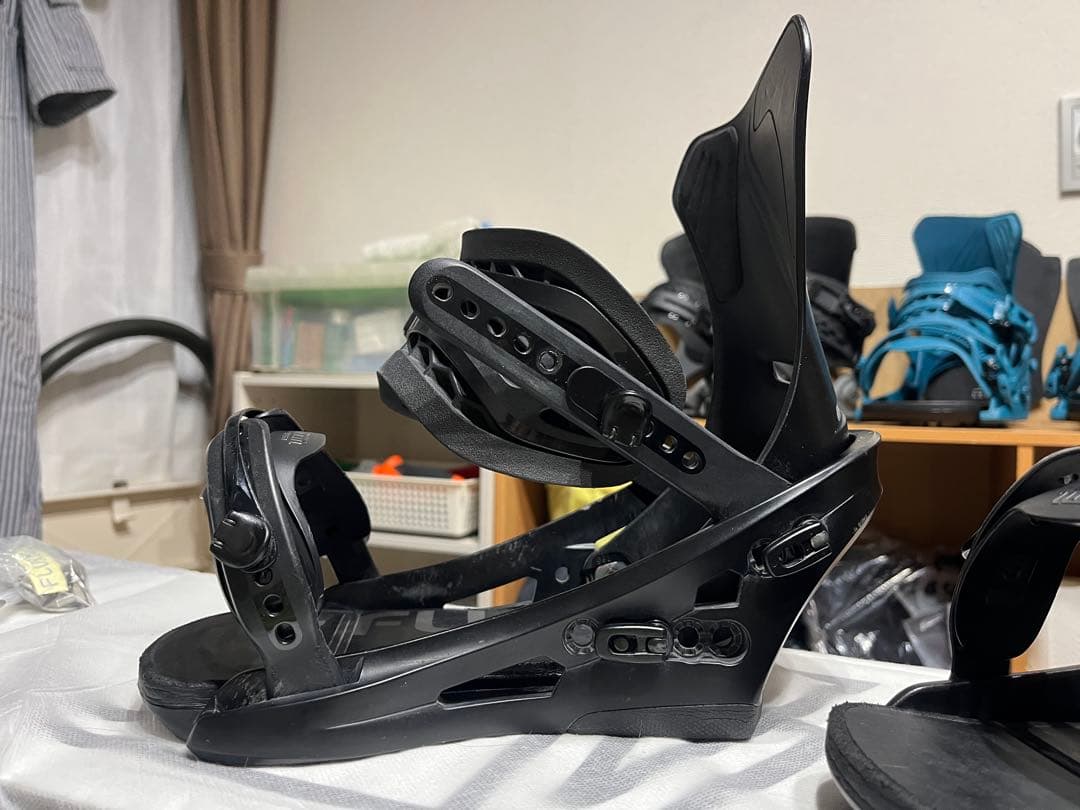 22-23 FLUX DS M size ハイバックローテーション5穴