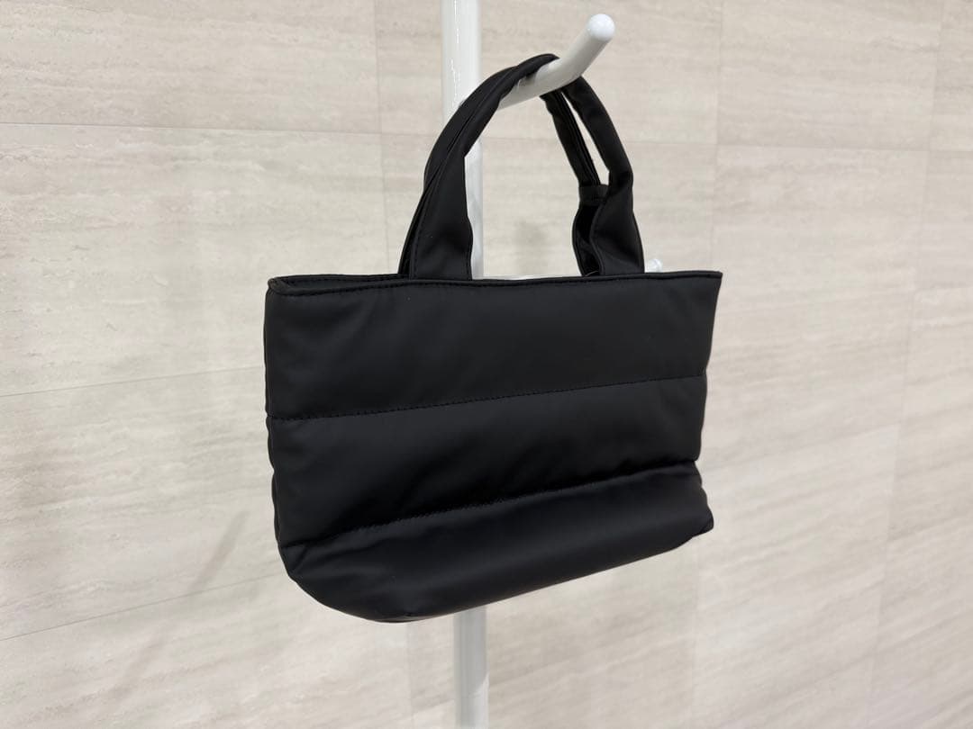 1PIU1UGUALE3 RELAXシルバーロゴプレートミニトートバッグ