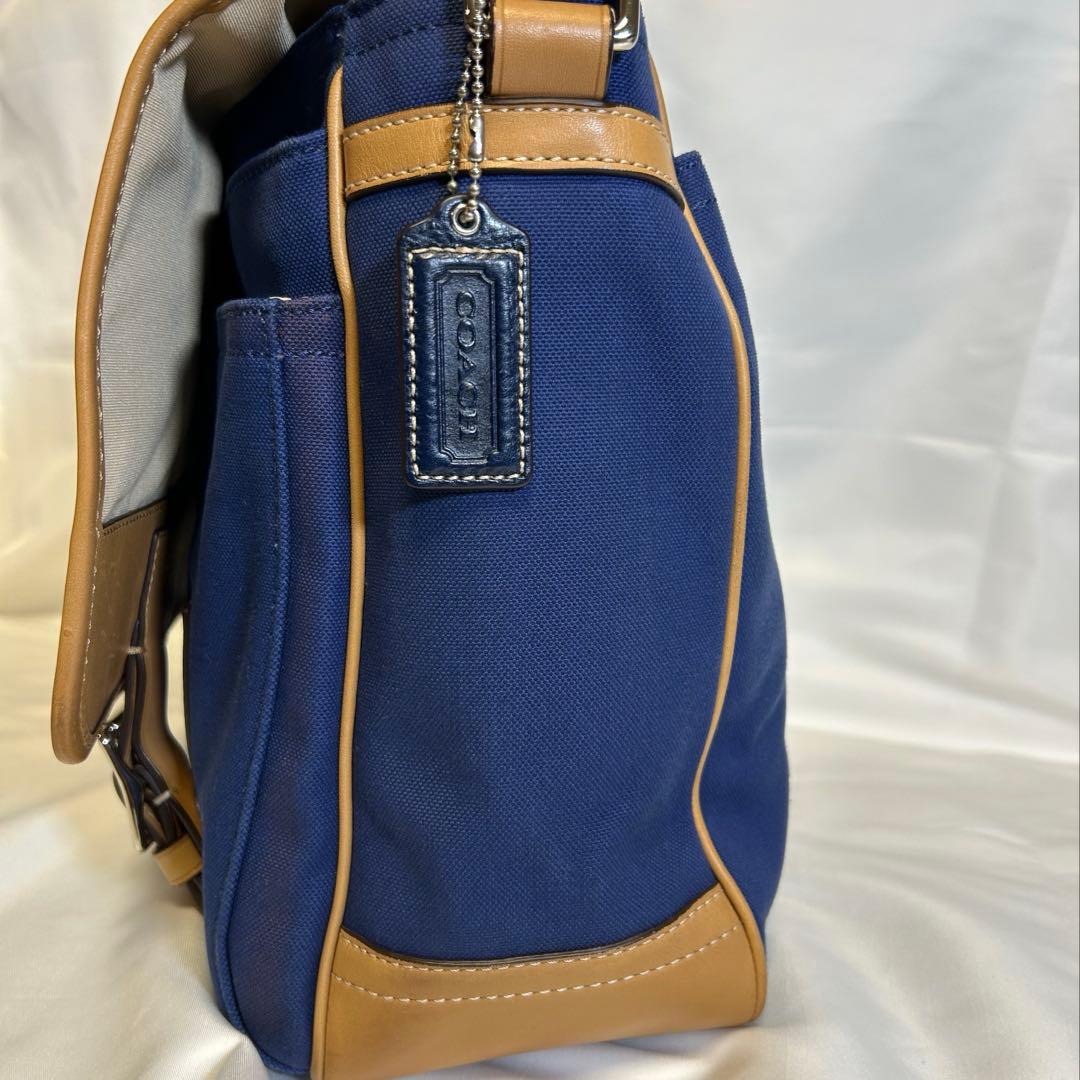 【希少・美品】COACH ボヤージュキャンバスメッセンジャーバッグ ショルダー