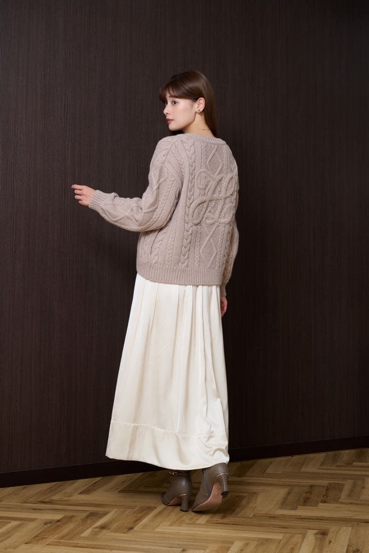 【新品】ハーリップトゥ H Boa Cable Knit Cardigan