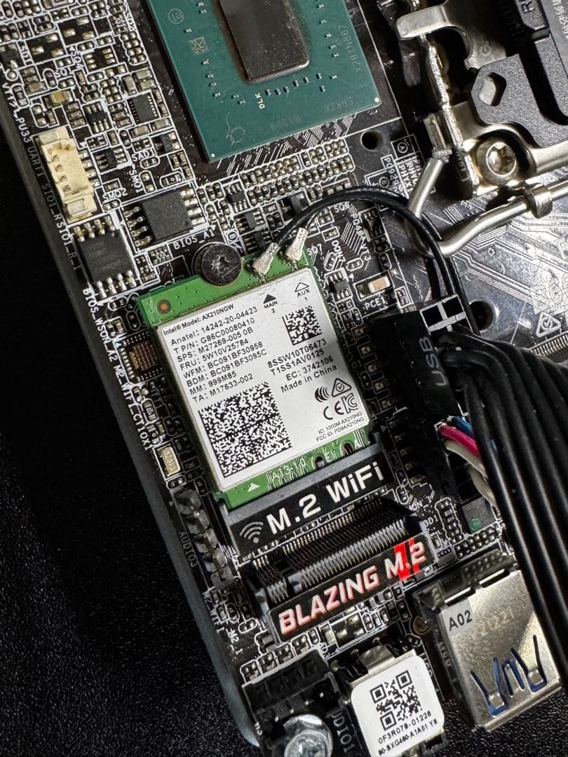 DeskMini B660＋16GB＋Wi-Fi 6E ベアボーンPC