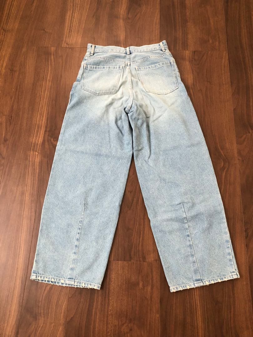 【美品】スタニングルアー　ｒワイドレッグデニム　サイズ24