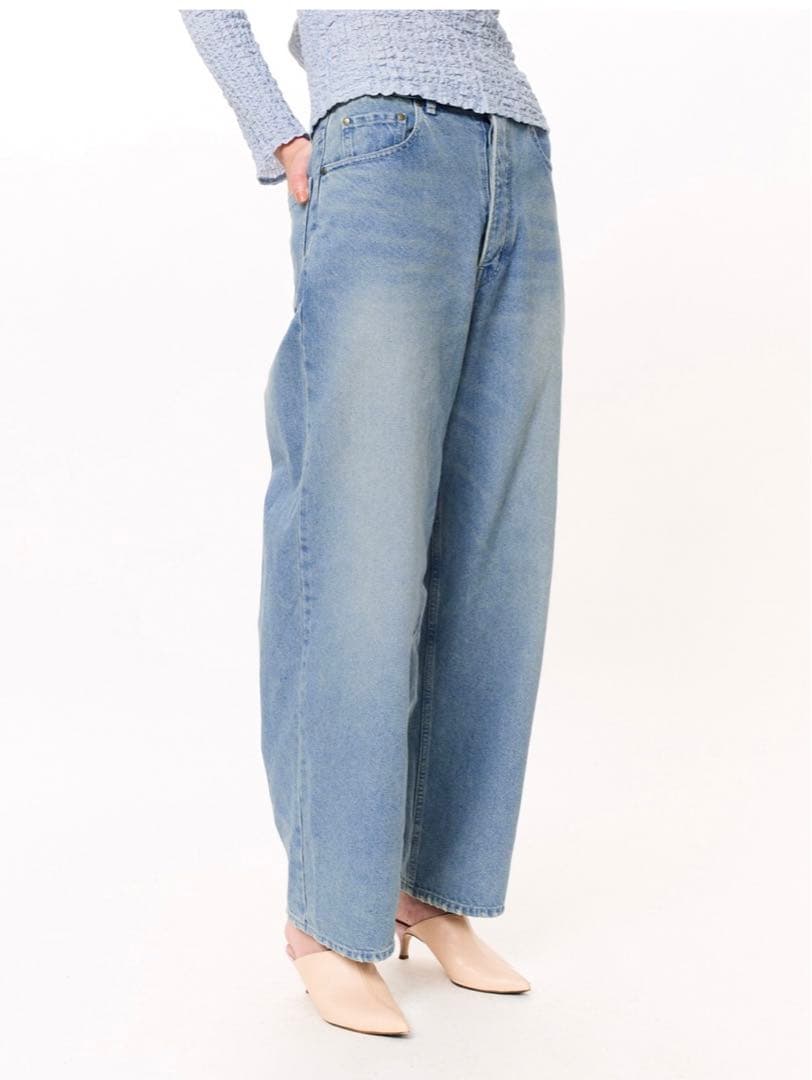 【美品】スタニングルアー　ｒワイドレッグデニム　サイズ24