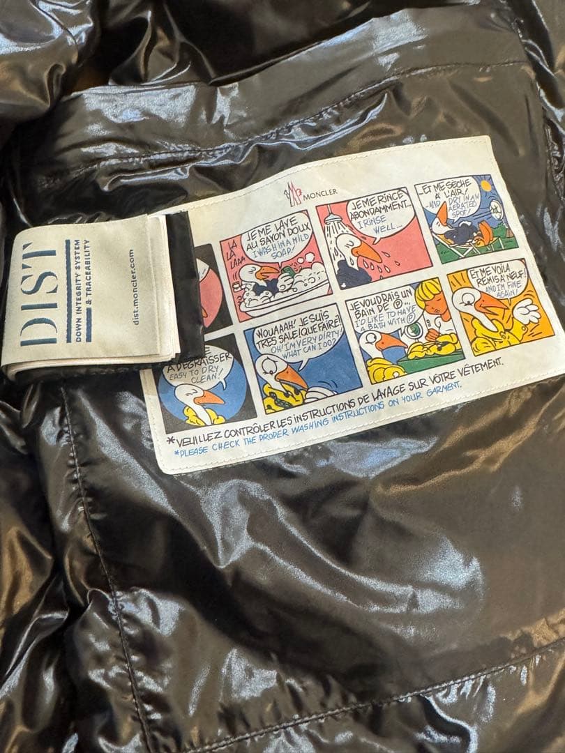 MONCLER ダウンベスト