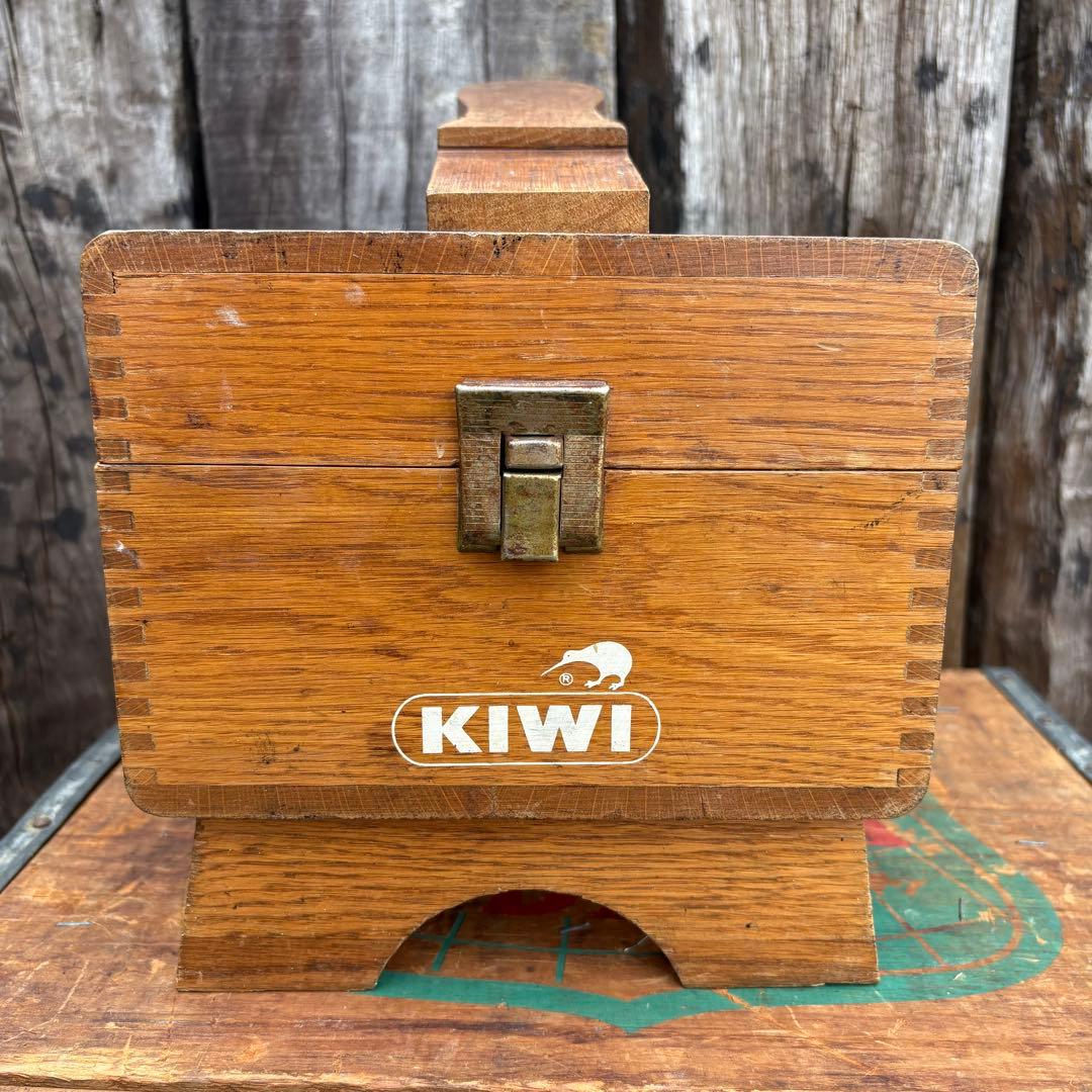【USA Vintage】 KIWI シューシャインボックス 靴磨き 木箱