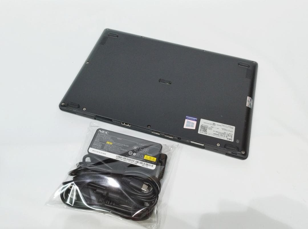 Windowsノート本体 JIJYFHD NECVKA11/H CoreM3 SSD Win11