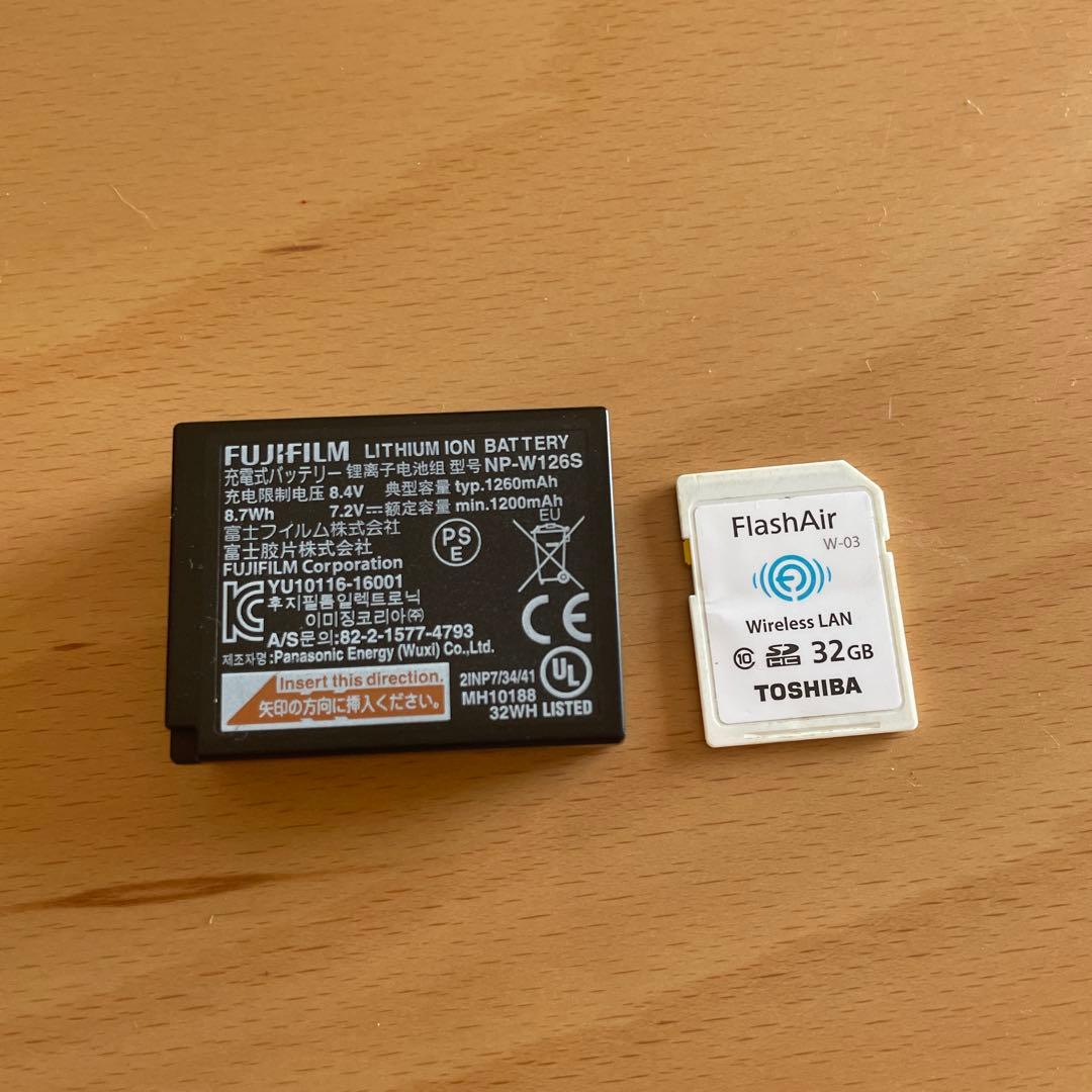 【美品】FUJIFILM X-T200 ダークシルバー15-45mmレンズキット