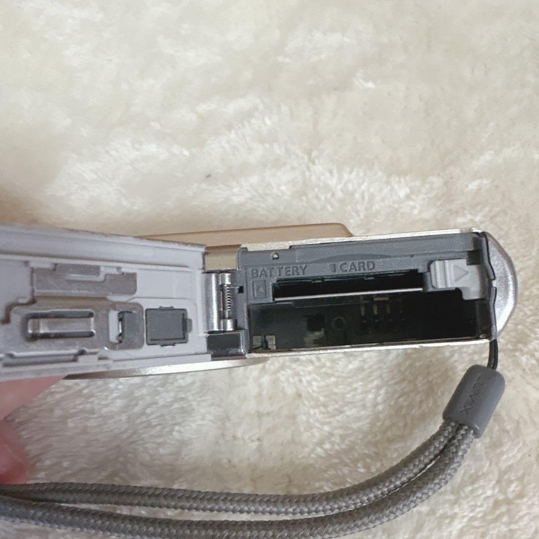 Panasonic LUMIX DMC-FX40 デジタルカメラ　ゴールド