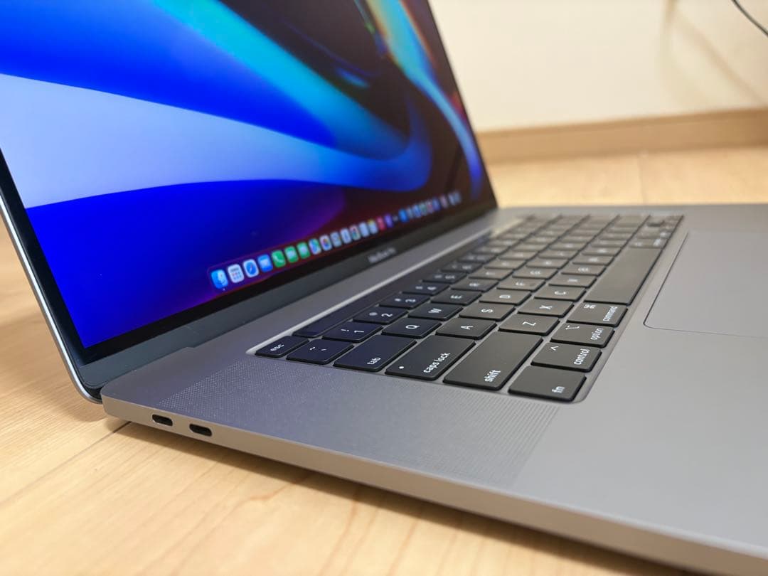 し*ぁ様 【定額30万・バッテリー良好】MacBook Pro 16インチ201