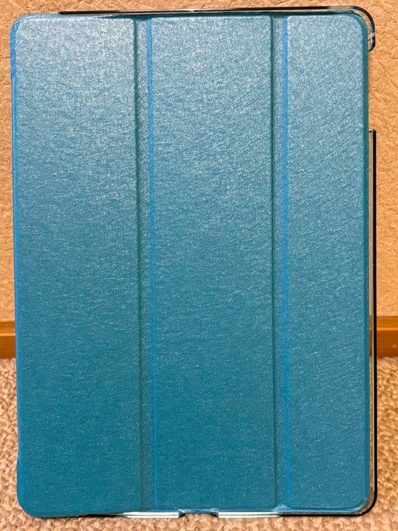 WIFIモデル☆ Apple iPad (第5世代) 32GB銀 ケース付き