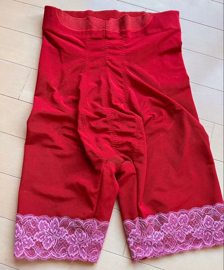 グラントイーワンズハイウエストガードル 76