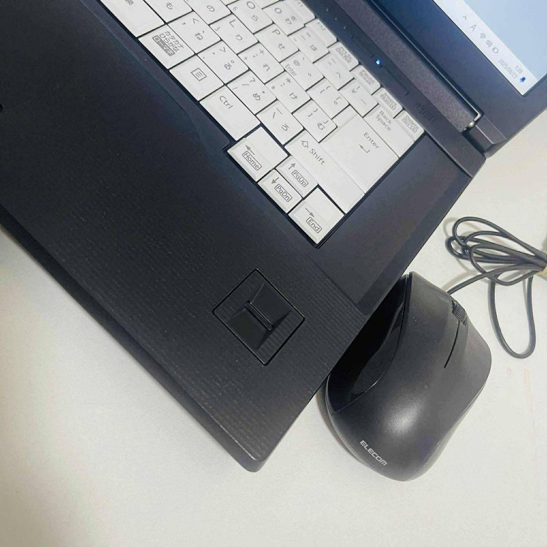 T367 Fujitsuノートパソコン i5高速SSDサクサクWindows11